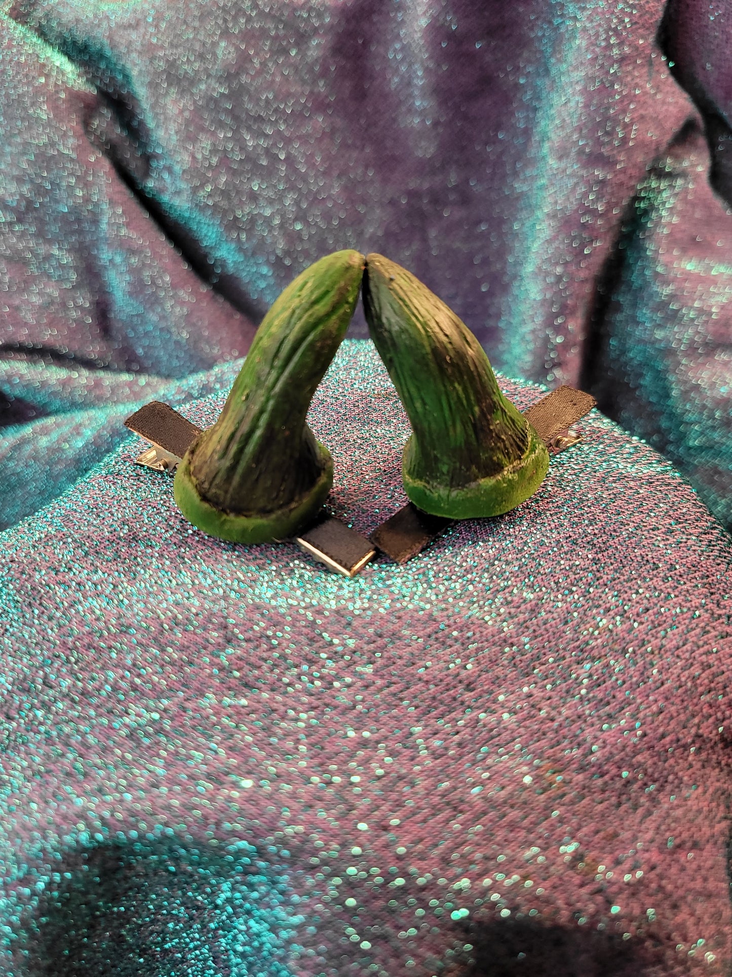 Devil Horns